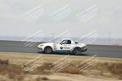 media/Jan-26-2025-CalClub SCCA (Sun) [[cfcea7df88]]/Group 1/Race/